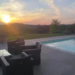Les Terrasses Du Carlat, Le Logis, Demeure Raffinee, Situation Ideale Dordogne, Vues, Piscine